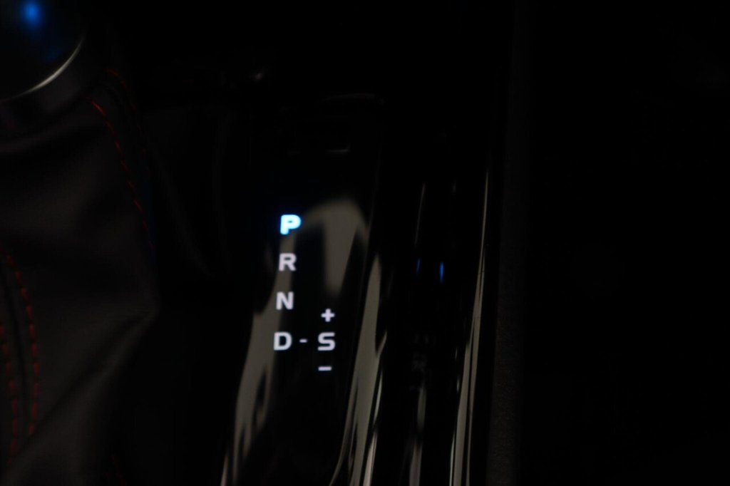 Used Toyota C-HR 2023 for sale - 77551796: Photo 24