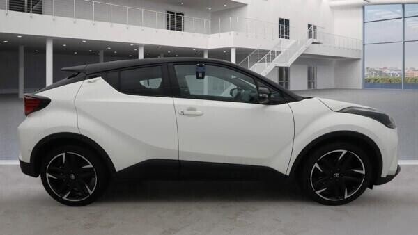 Used Toyota C-HR 2023 for sale - 77551796: Photo 4