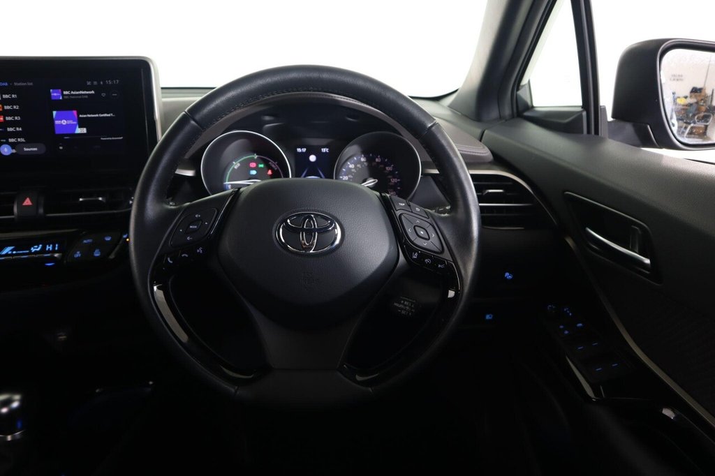 Used Toyota C-HR 2023 for sale - 78145337: Photo 43