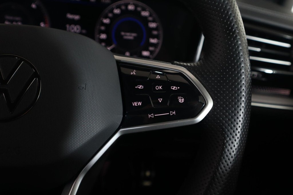 Used Volkswagen Touareg 2023 for sale - 77250267: Photo 16