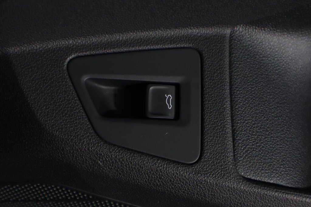 Used Volkswagen Touareg 2023 for sale - 77250267: Photo 26