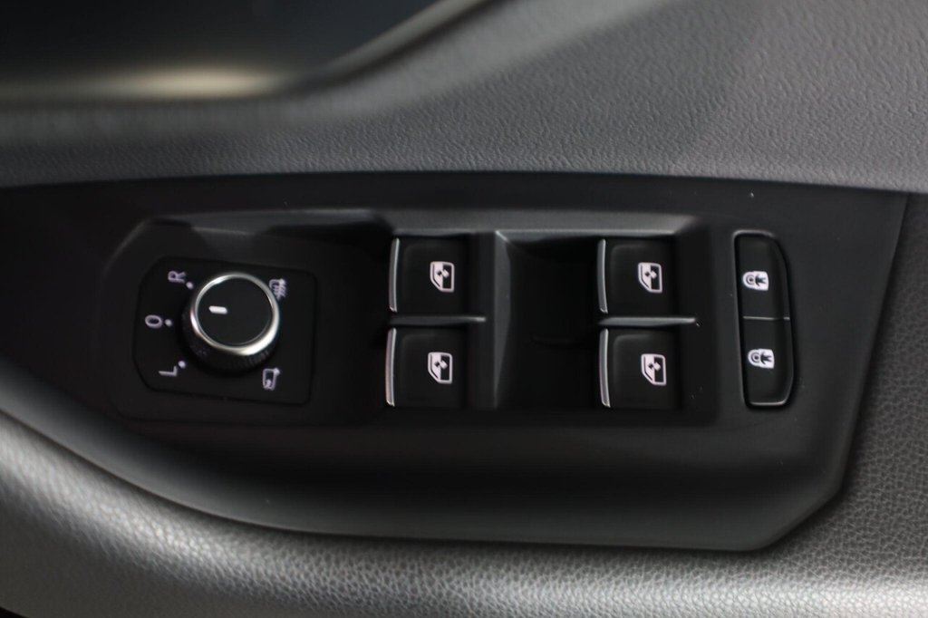 Used Volkswagen Touareg 2023 for sale - 77250267: Photo 27