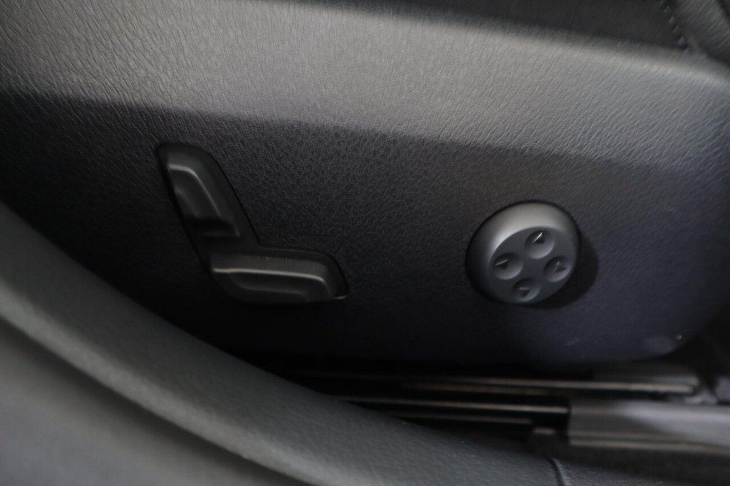 Used Mercedes-Benz C Class 2022 for sale - 77157786: Photo 27