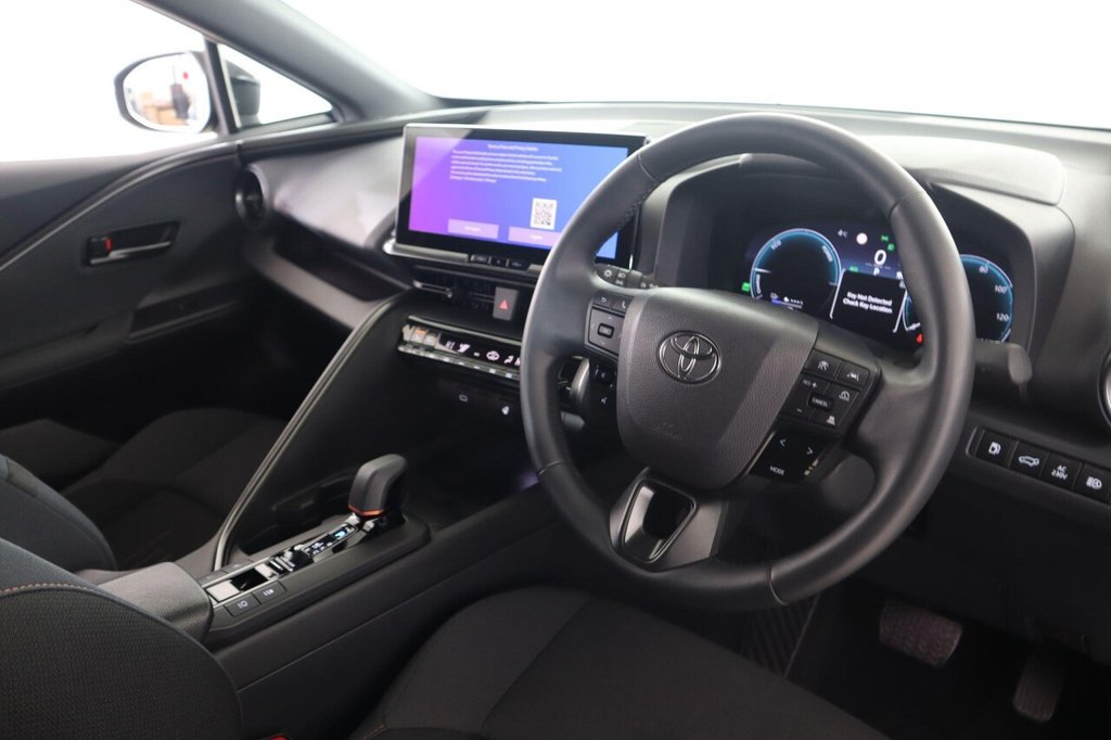 Used Toyota C-HR 2024 for sale - 77153626: Photo 11