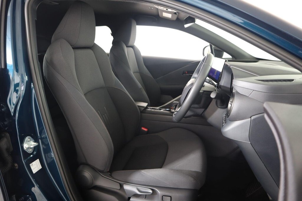 Used Toyota C-HR 2024 for sale - 77153626: Photo 13