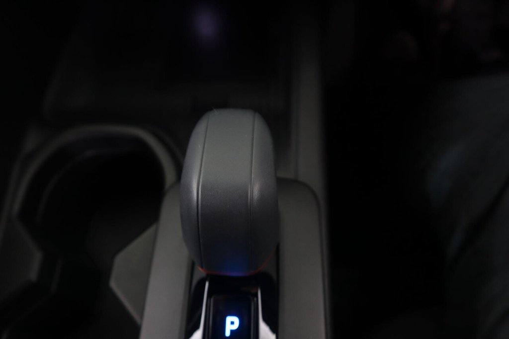 Used Toyota C-HR 2024 for sale - 77153626: Photo 22