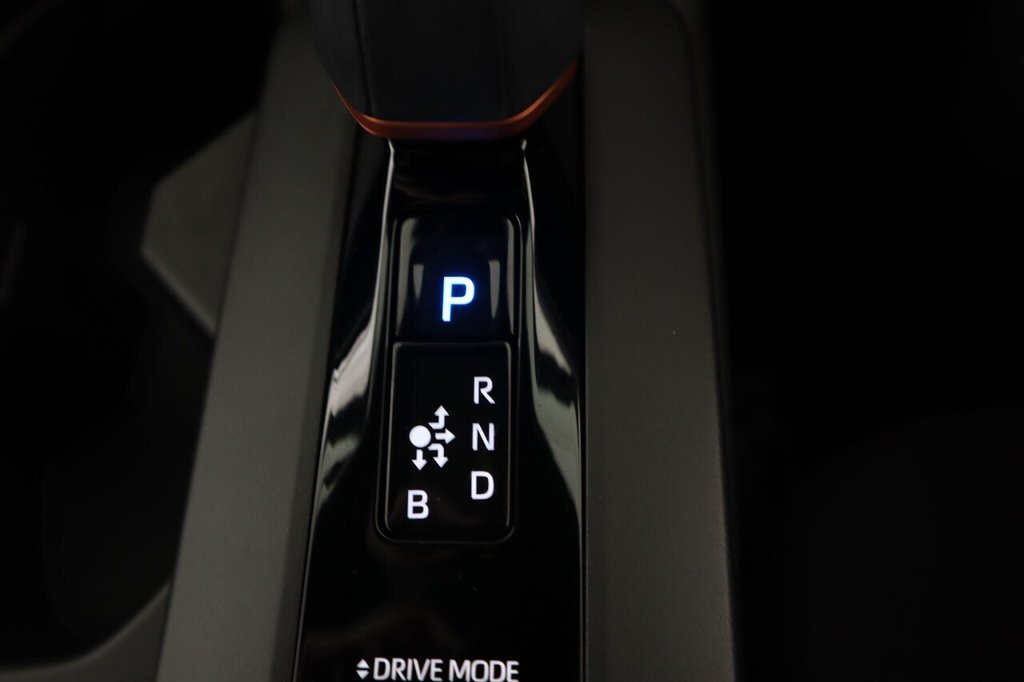 Used Toyota C-HR 2024 for sale - 77153626: Photo 23