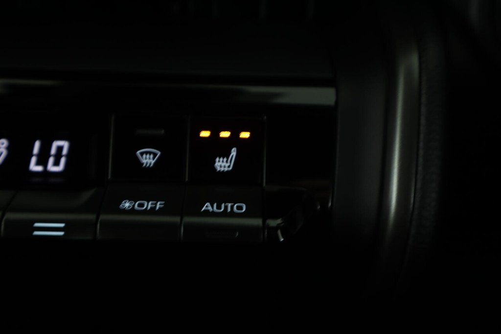 Used Toyota C-HR 2024 for sale - 77153626: Photo 50