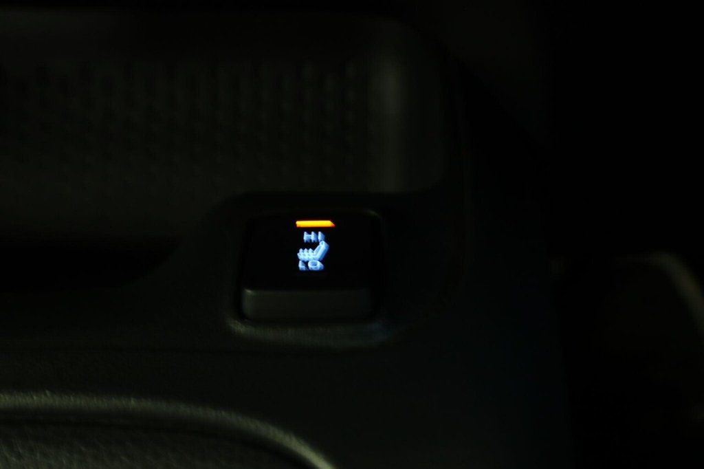 Used Toyota Corolla 2022 for sale - 76642405: Photo 25