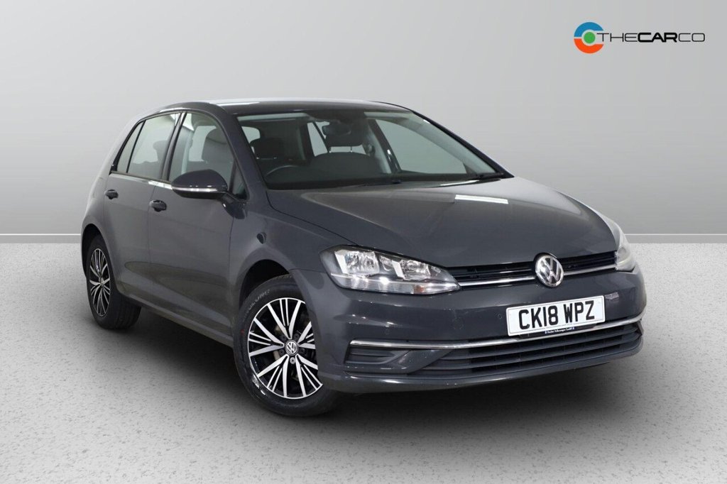 Used Volkswagen Golf 2018 for sale - 76632470: Photo 1