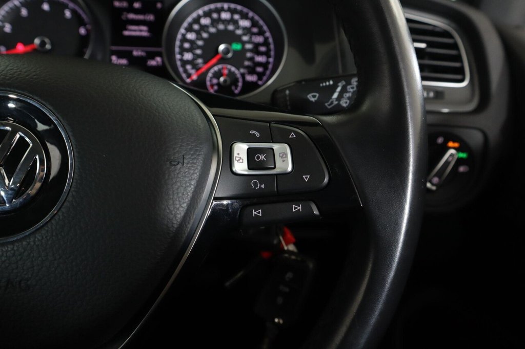 Used Volkswagen Golf 2018 for sale - 76632470: Photo 16