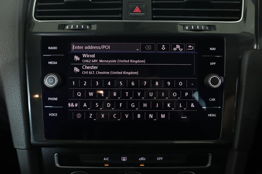 Used Volkswagen Golf 2018 for sale - 76632470: Photo 36