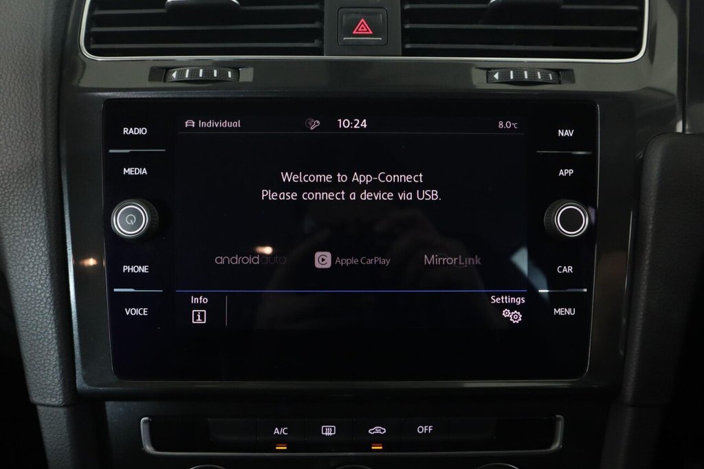 Used Volkswagen Golf 2018 for sale - 76632470: Photo 37