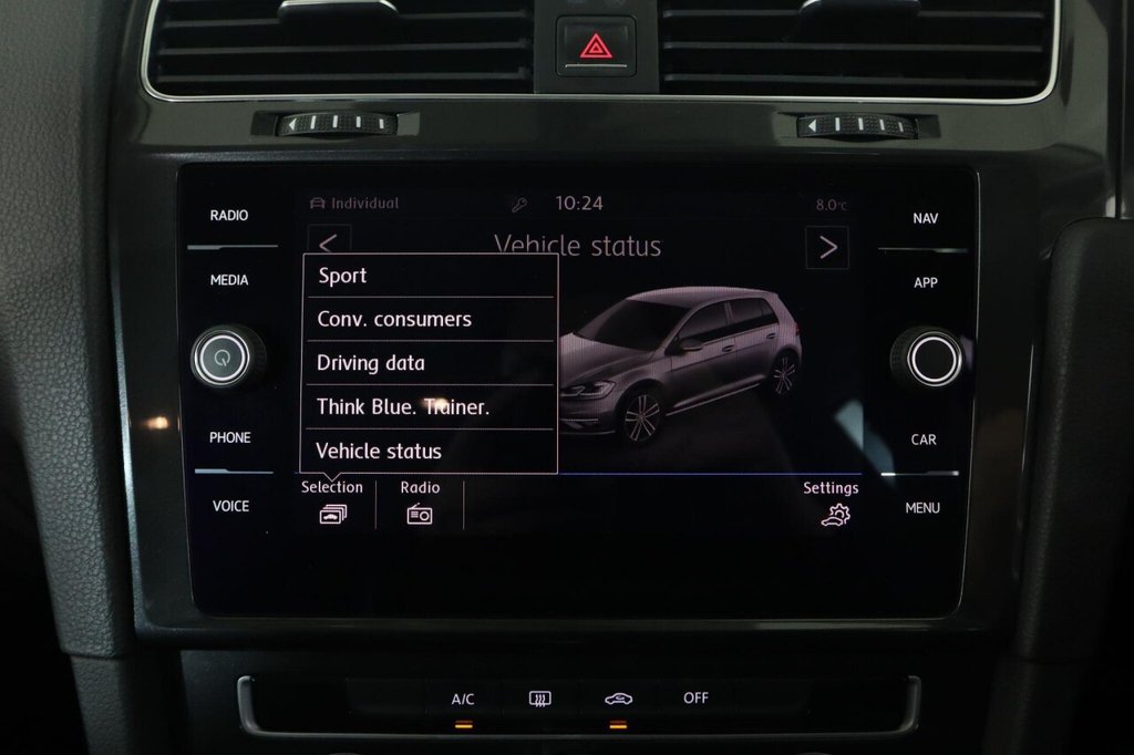 Used Volkswagen Golf 2018 for sale - 76632470: Photo 40