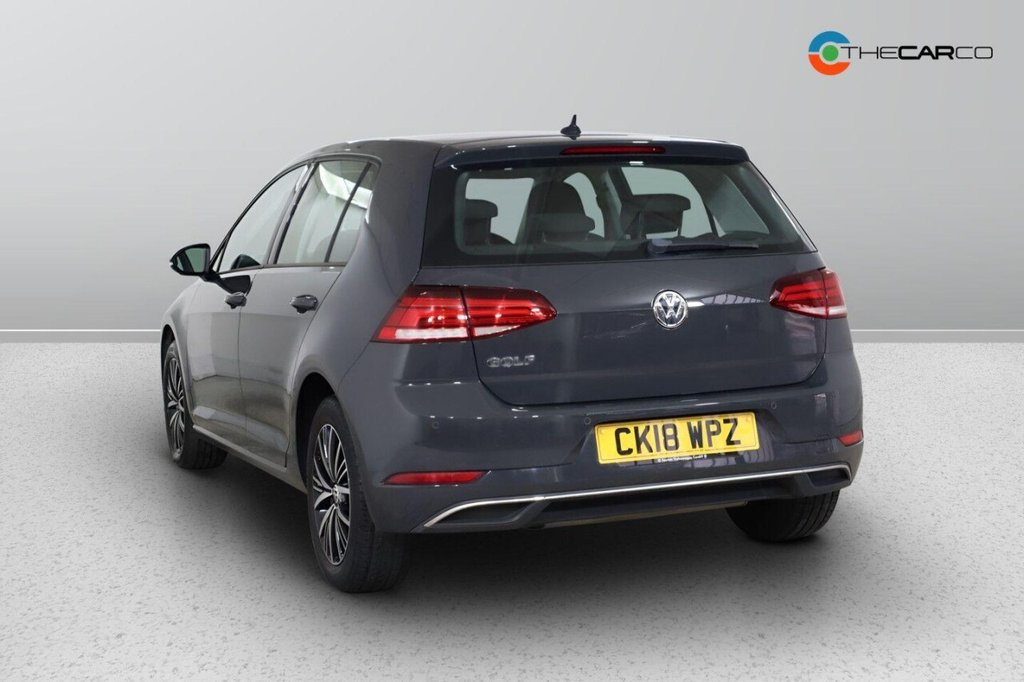 Used Volkswagen Golf 2018 for sale - 76632470: Photo 7