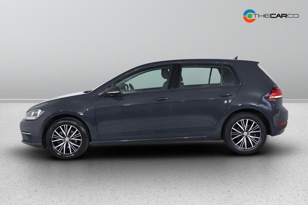 Used Volkswagen Golf 2018 for sale - 76632470: Photo 8