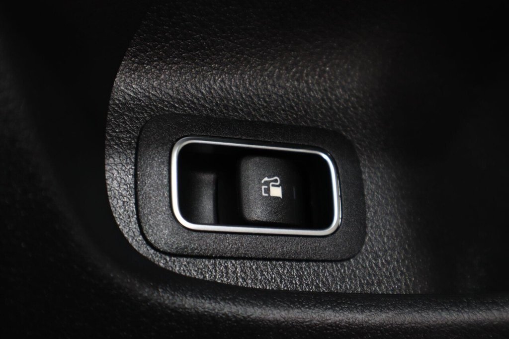 Used Mercedes-Benz CLA 2020 for sale - 77227037: Photo 25