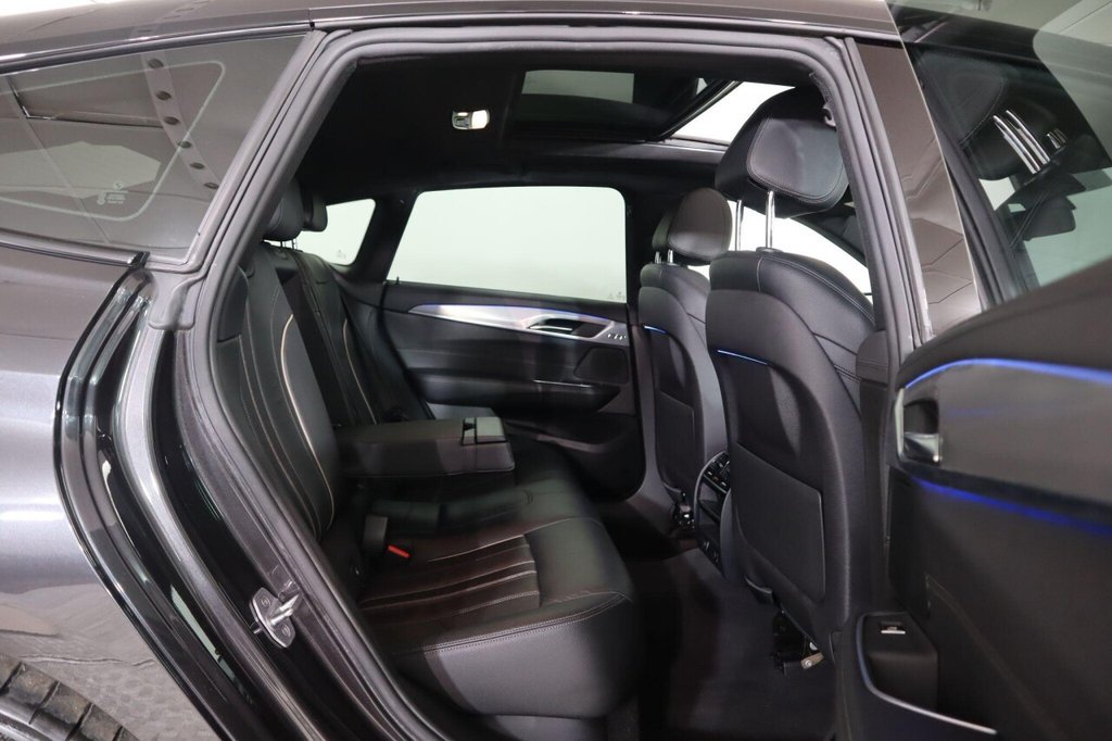 Used BMW 6 Series 2018 for sale - 77667311: Photo 21