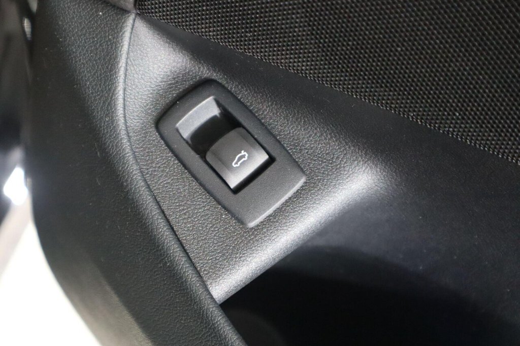 Used BMW 6 Series 2018 for sale - 77667311: Photo 27