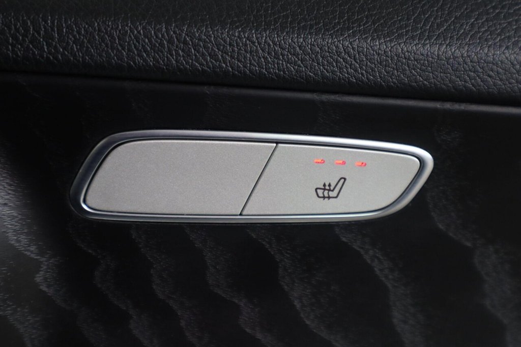 Used Mercedes-Benz C Class 2019 for sale - 76582903: Photo 26