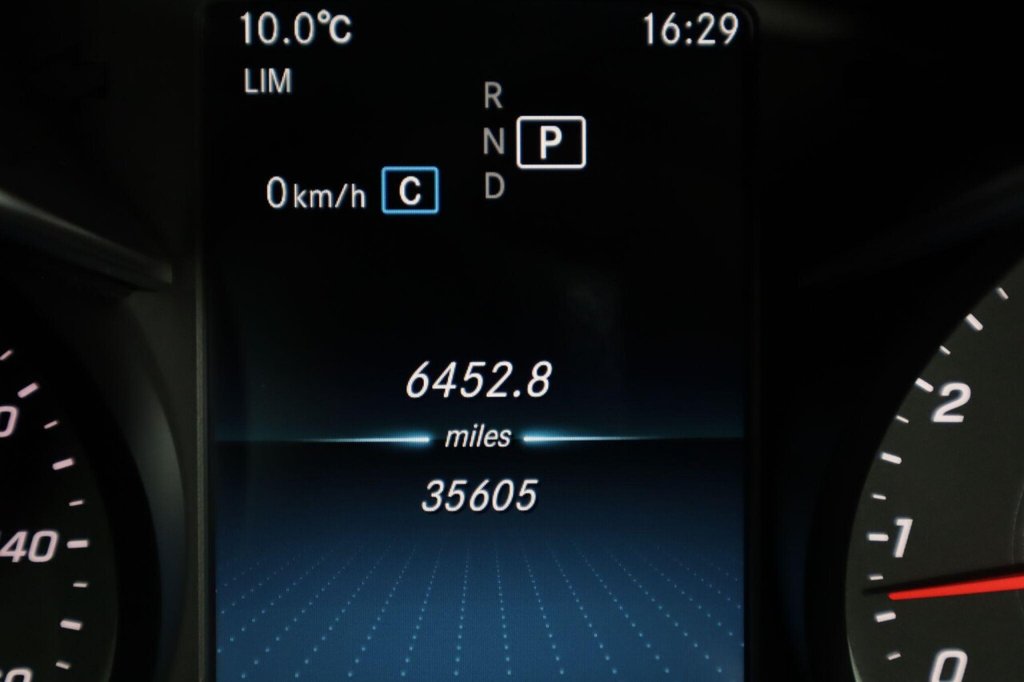 Used Mercedes-Benz C Class 2019 for sale - 76582903: Photo 50