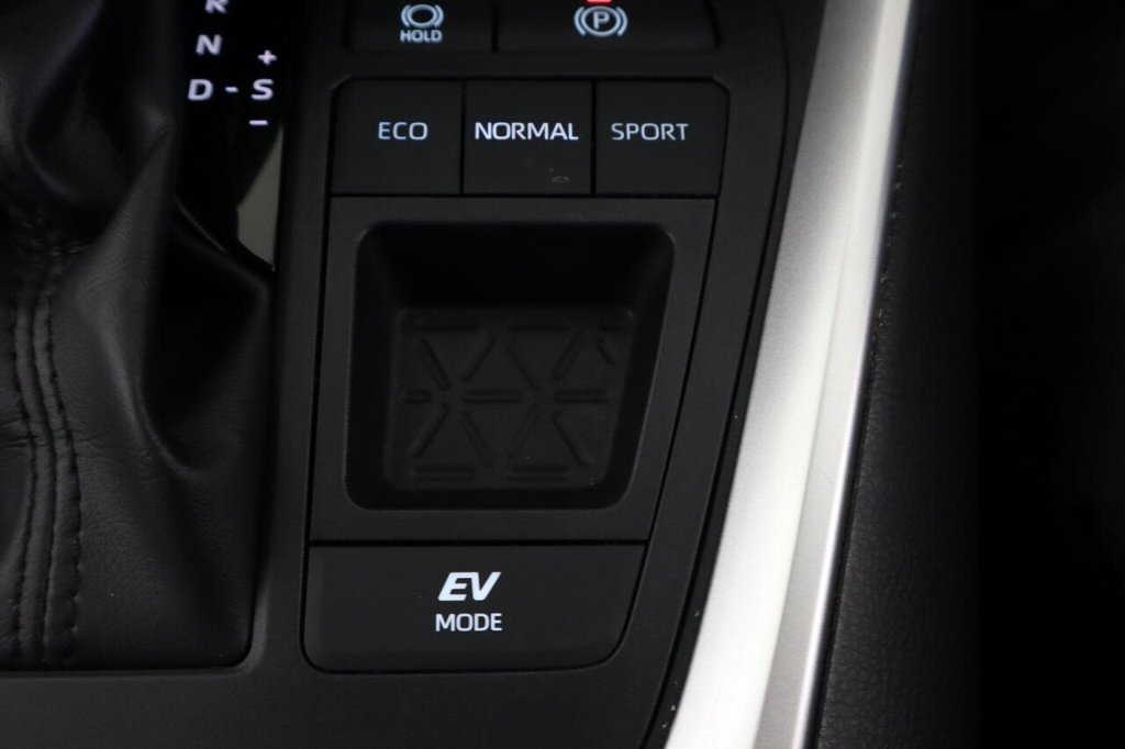 Used Toyota RAV4 2023 for sale - 76632464: Photo 24