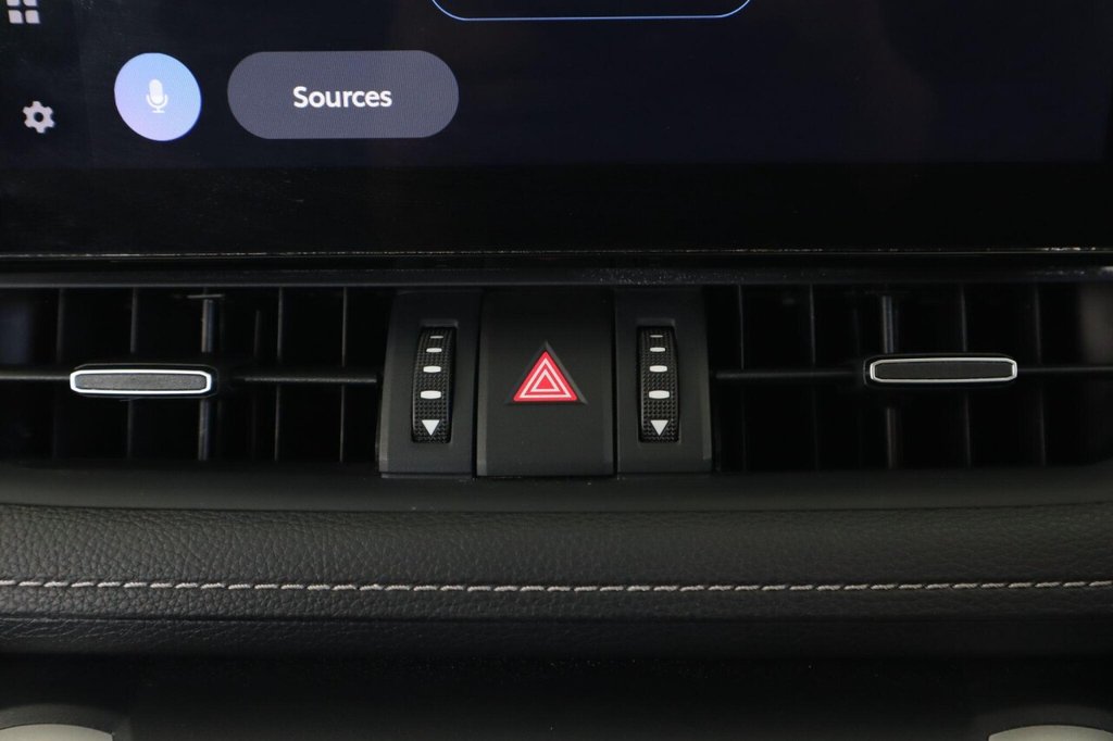 Used Toyota RAV4 2023 for sale - 76632464: Photo 25