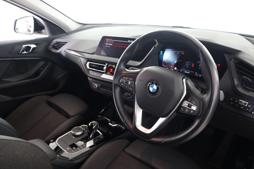 Used BMW 1 Series 2024 for sale - 77157788: Photo 11