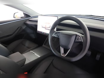 Used Tesla Model 3 2024 for sale - 79022678: Photo