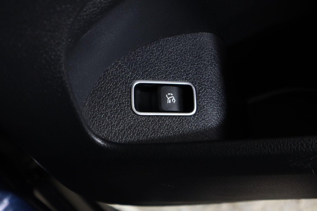 Used Mercedes-Benz GLE 2021 for sale - 77792248: Photo 29