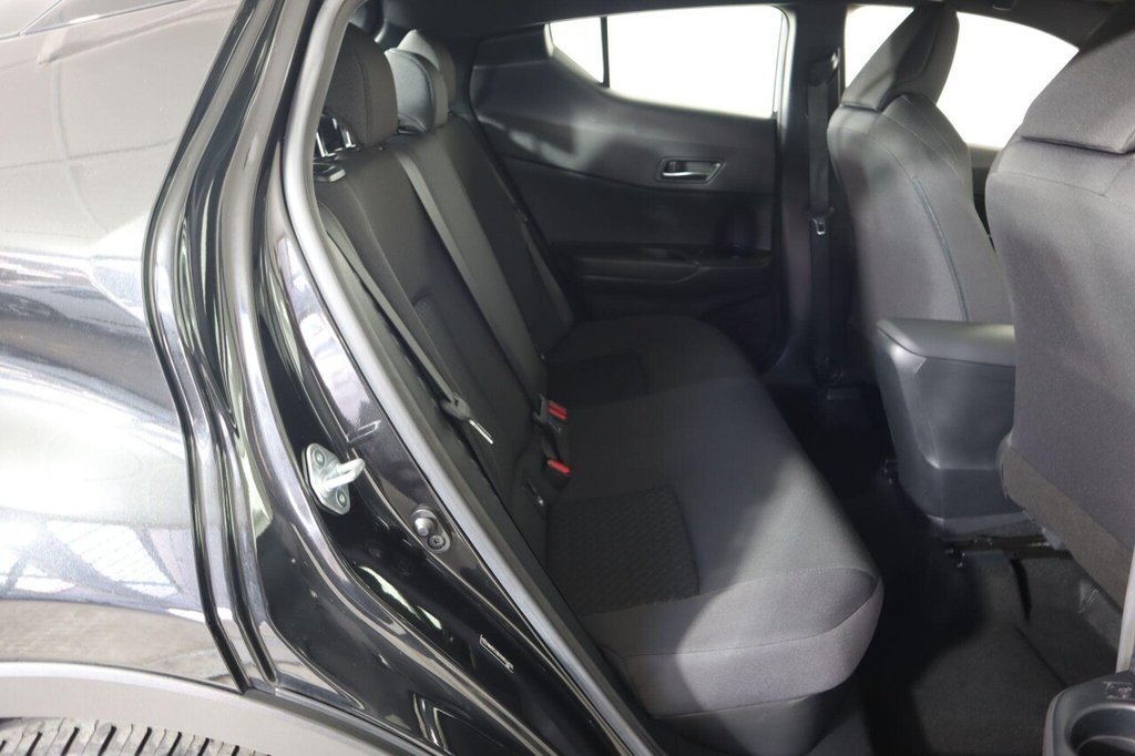 Used Toyota C-HR 2023 for sale - 78154113: Photo 14