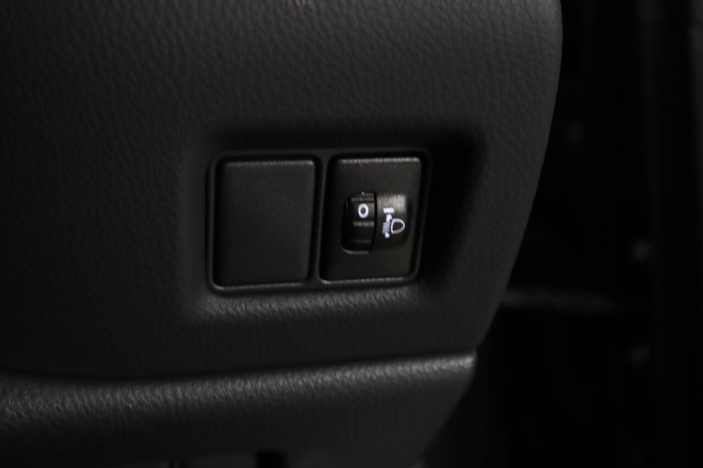 Used Toyota C-HR 2023 for sale - 78154113: Photo 22