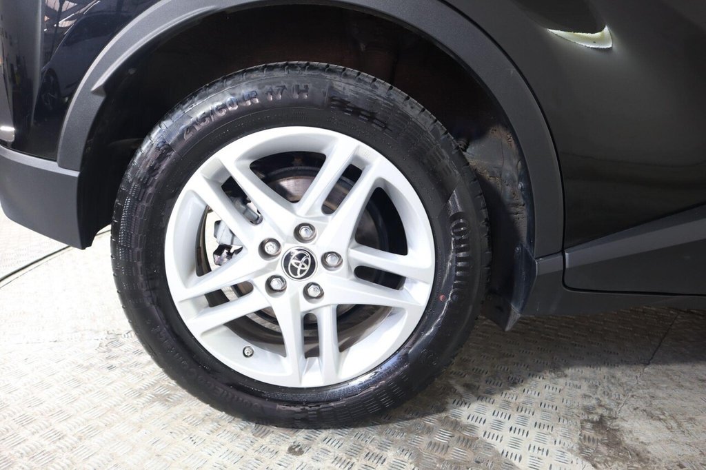 Used Toyota C-HR 2023 for sale - 78154113: Photo 27