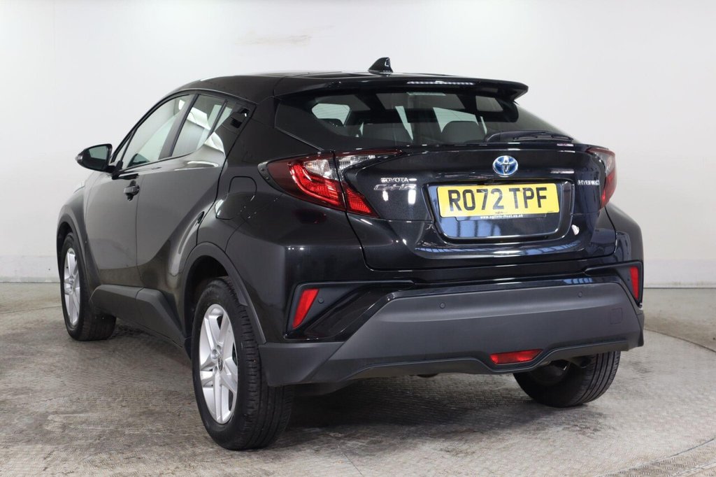 Used Toyota C-HR 2023 for sale - 78154113: Photo 5