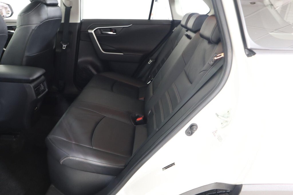 Used Toyota RAV4 2021 for sale - 77477401: Photo 14