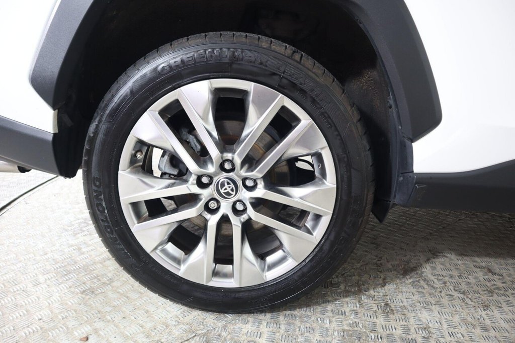 Used Toyota RAV4 2021 for sale - 77477401: Photo 31