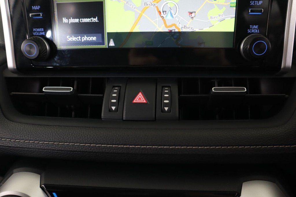 Used Toyota RAV4 2021 for sale - 77477401: Photo 34