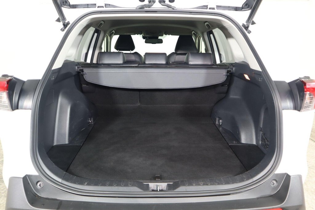 Used Toyota RAV4 2021 for sale - 77477401: Photo 44