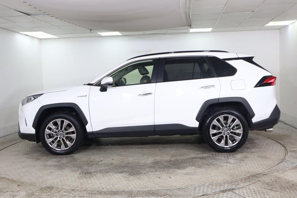 Used Toyota RAV4 2021 for sale - 77477401: Photo 6