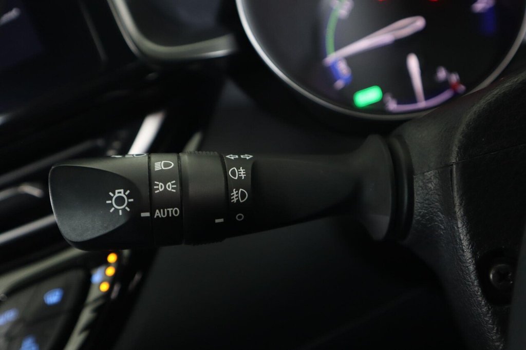 Used Toyota C-HR 2022 for sale - 76496317: Photo 21