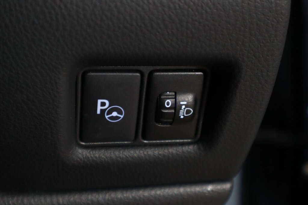 Used Toyota C-HR 2022 for sale - 76496317: Photo 27