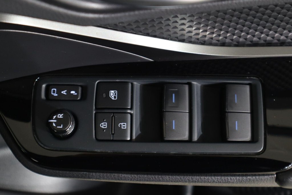 Used Toyota C-HR 2022 for sale - 76496317: Photo 29