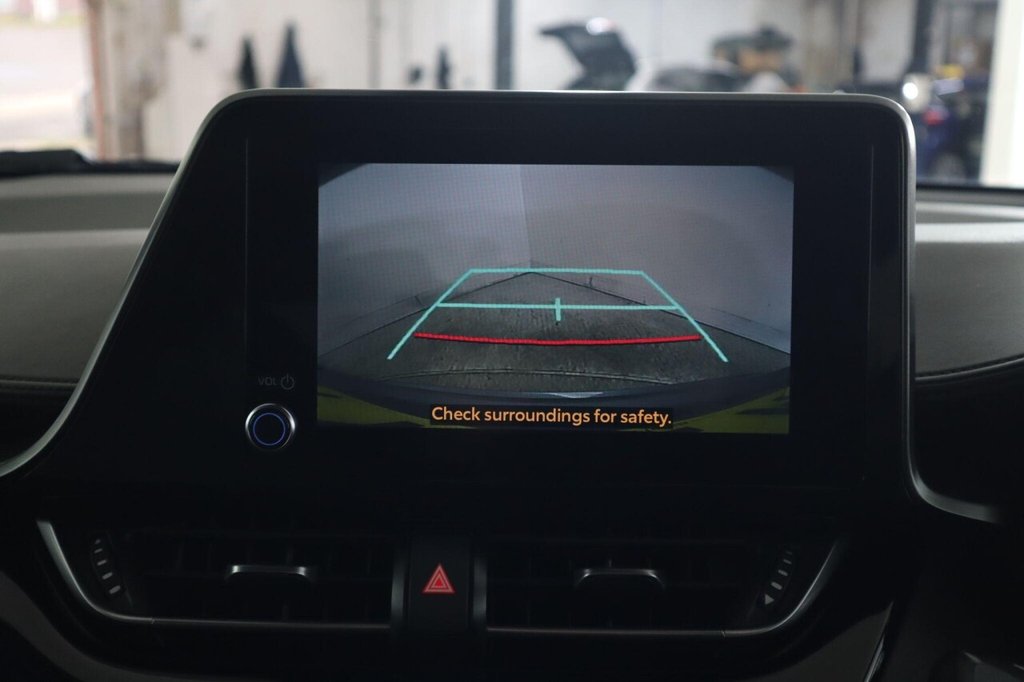 Used Toyota C-HR 2022 for sale - 76496317: Photo 46