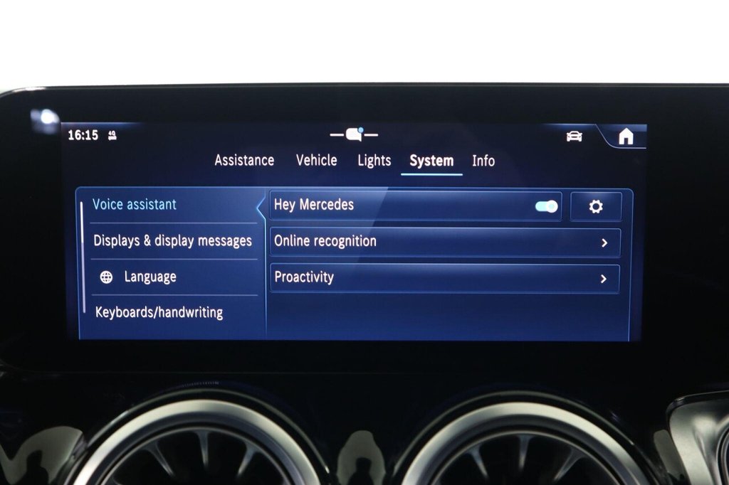 Used Mercedes-Benz GLB 2024 for sale - 76617826: Photo 49