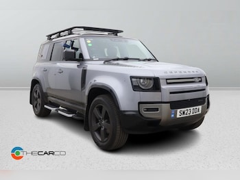 Used Land Rover Defender 110 2023 for sale - 77765343: Photo