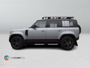 Used Land Rover Defender 110 2023 for sale - 77765343: Photo