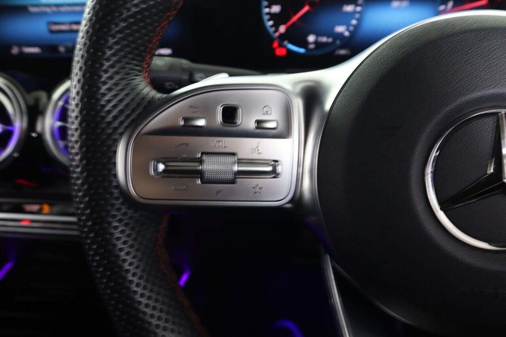 Used Mercedes-Benz GLB 2023 for sale - 77048819: Photo 19