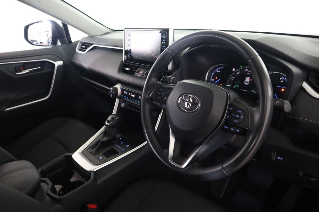 Used Toyota RAV4 2021 for sale - 77121832: Photo 11