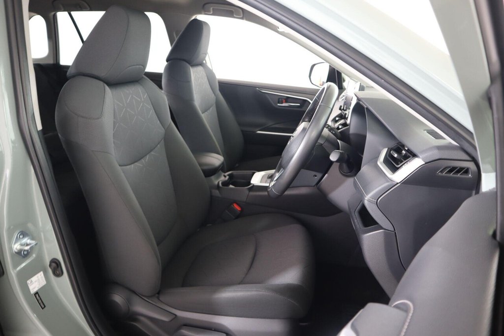 Used Toyota RAV4 2021 for sale - 77121832: Photo 13