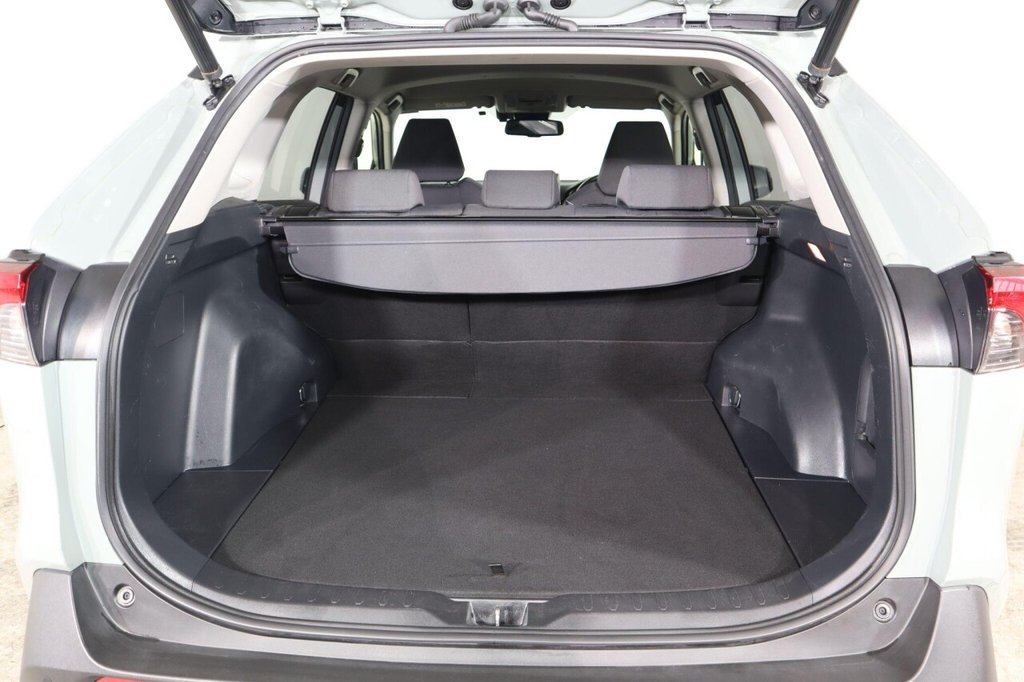 Used Toyota RAV4 2021 for sale - 77121832: Photo 41